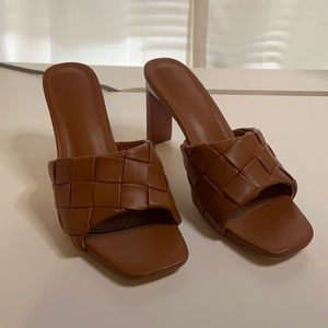 Brown Leather Heel Sandal 7.5